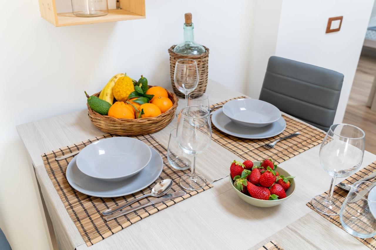Historic Center New Apartment - Catania Stays Eksteriør bilde